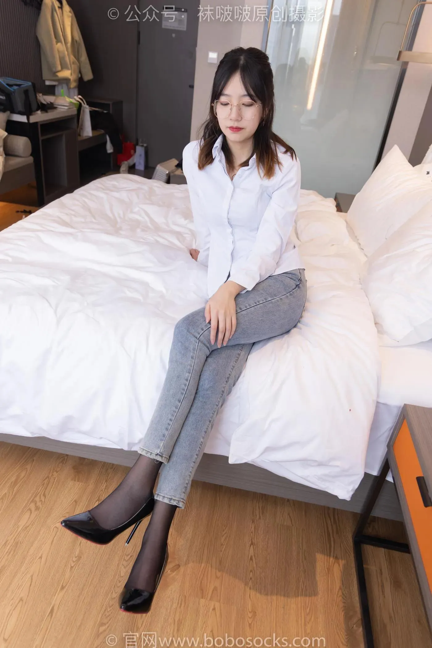 [BoBoSocks袜啵啵]NO.181 小甜豆-高跟鞋、黑丝、裤里丝 [134P]插图9